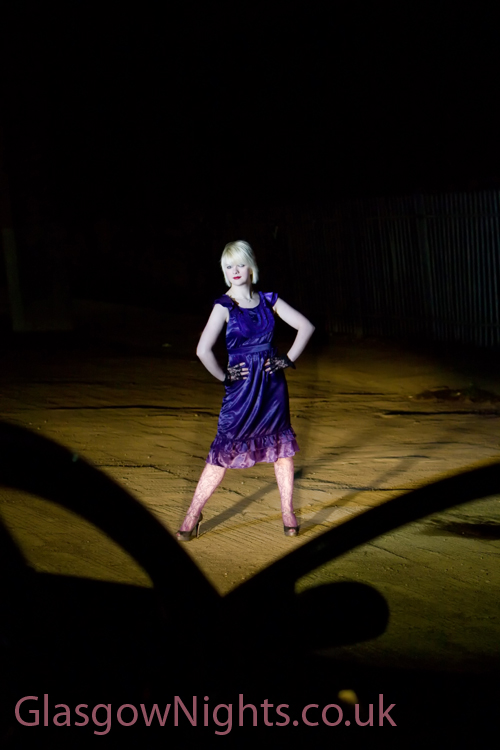 Glasgow Nights - Miel (43)