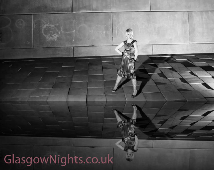 Glasgow Nights - Miel (9)